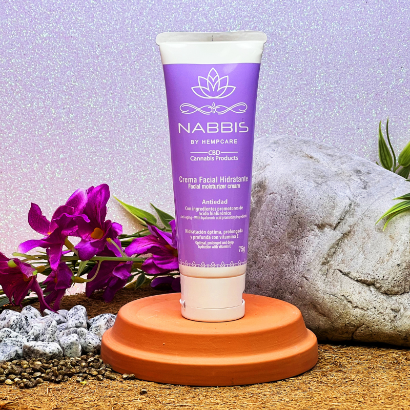 Crema hidratante facial con CBD-antiedad 75 gr
